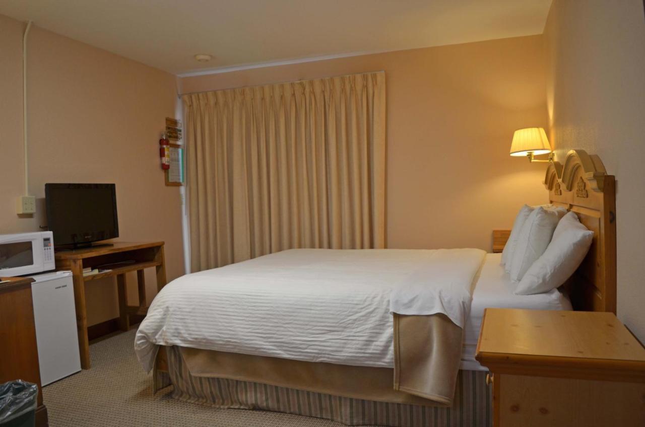 Little River Motel 3*